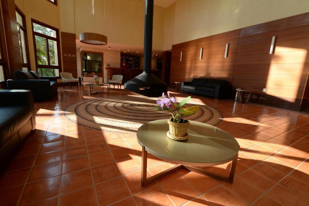 Hotel Vista Azul Es ドミンゴス・マルチンス エクステリア 写真